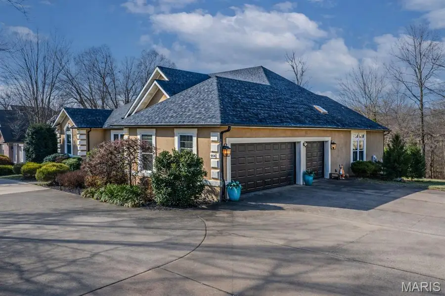 444 Windwood Lake Dr, Cape Girardeau, MO 63701 - Image #3