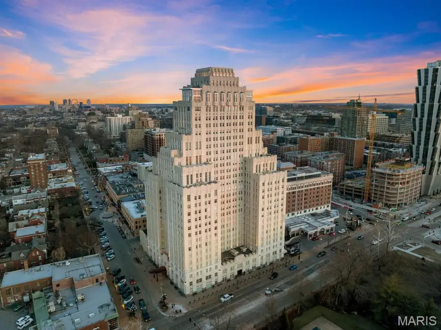 232 N Kingshighway Boulevard #1903, Saint Louis, MO 63108 - #2