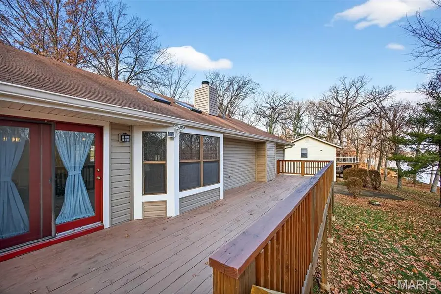 612 Thicket Lane, Lake Saint Louis, MO 63367 - Image #3