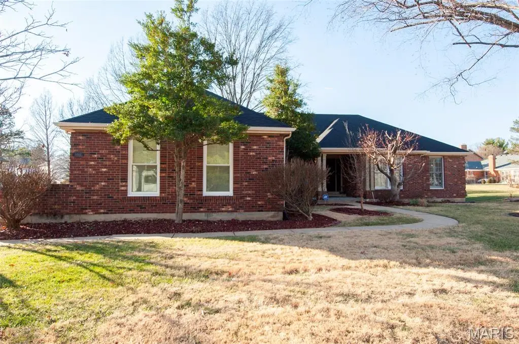 6449 Bluff Farm Drive, Saint Louis, MO 63129 - Image #1