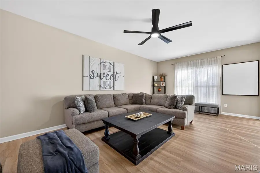 100 Carnoustie Court, Saint Charles, MO 63301 - Image #2