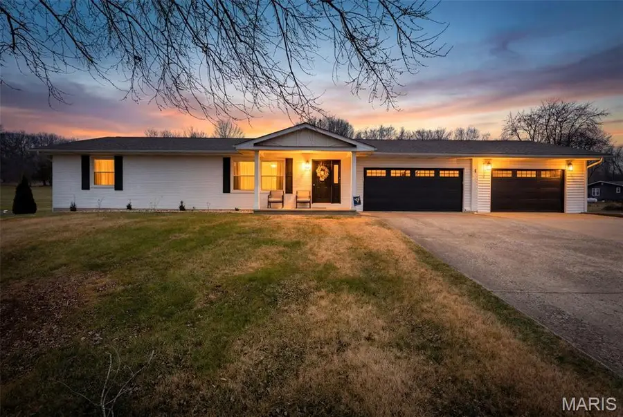 10108 Grassy Meadow Lane, Potosi, MO 63664 - Image #2