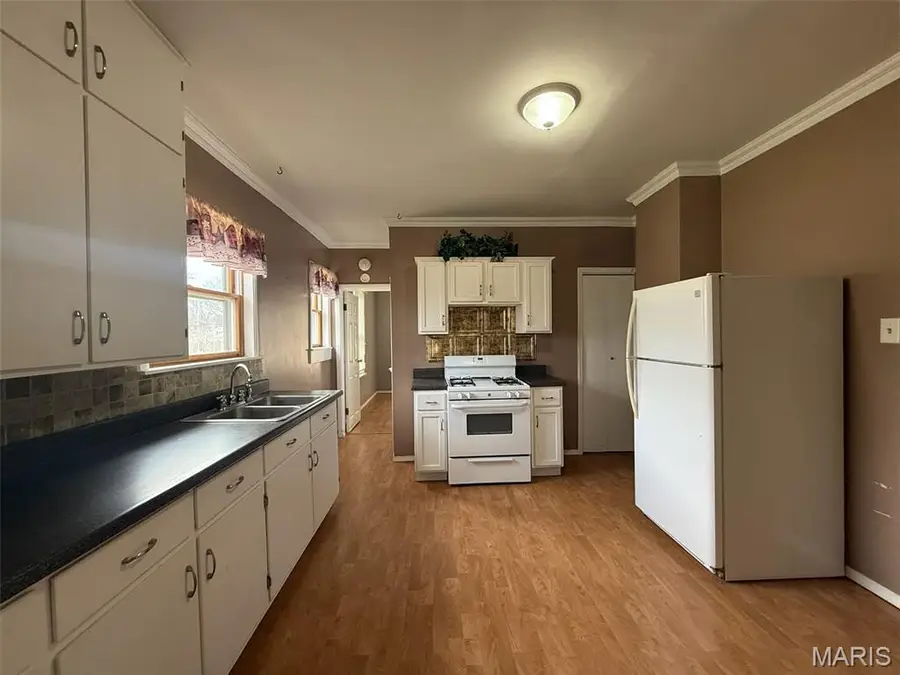 626 S 8th Street, Vandalia, IL 62471 - Image #2