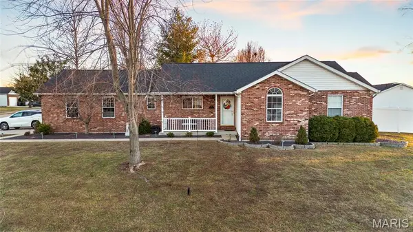 1014 Illinois Avenue, Waterloo, IL 62298