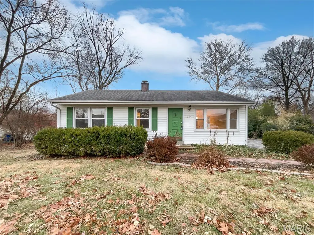 614 Barton Lane, Ballwin, MO 63021 - Image #1