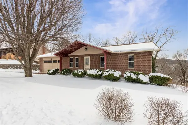 21 Forest View Drive, Arnold, MO 63010