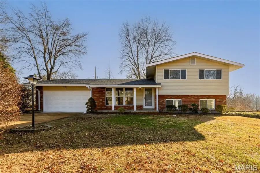 802 Delhurst Drive, Manchester, MO 63021 - Image #3