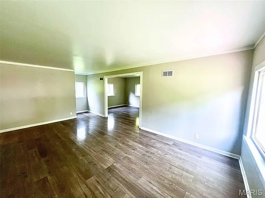 456 Bluff Drive, Riverview, MO 63137 - Image #2