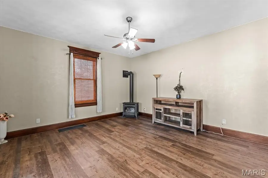 22 W Van Buren Street, Millstadt, IL 62260 - Image #3