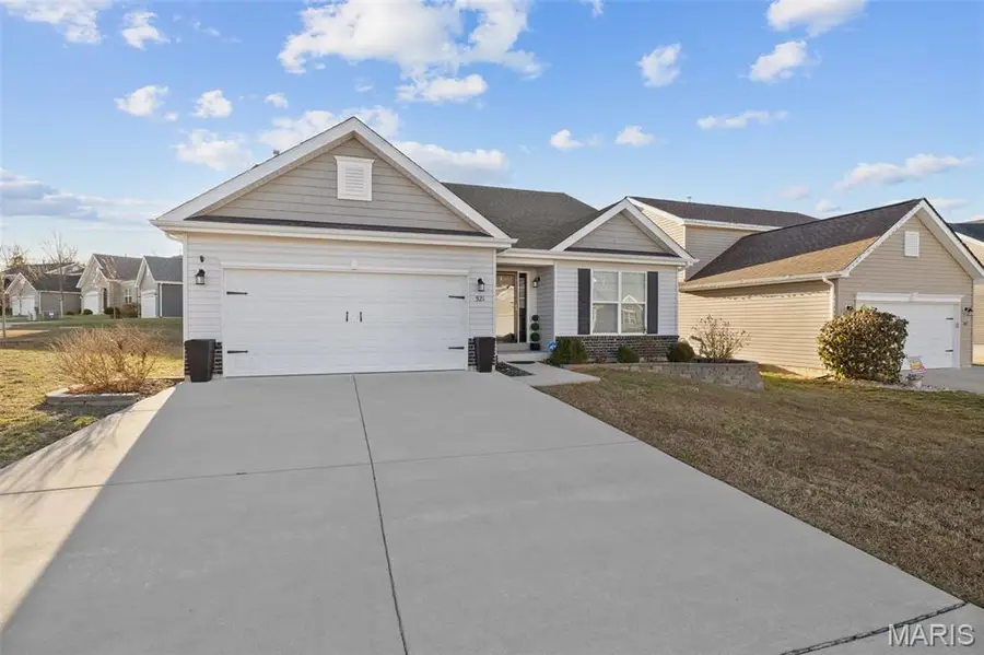 521 Pine Circle Court, Imperial, MO 63052 - Image #3