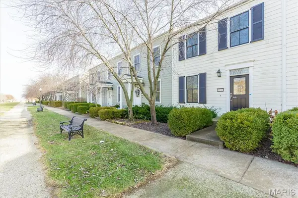 3233 S Civic Green Way, St Charles, MO 63301