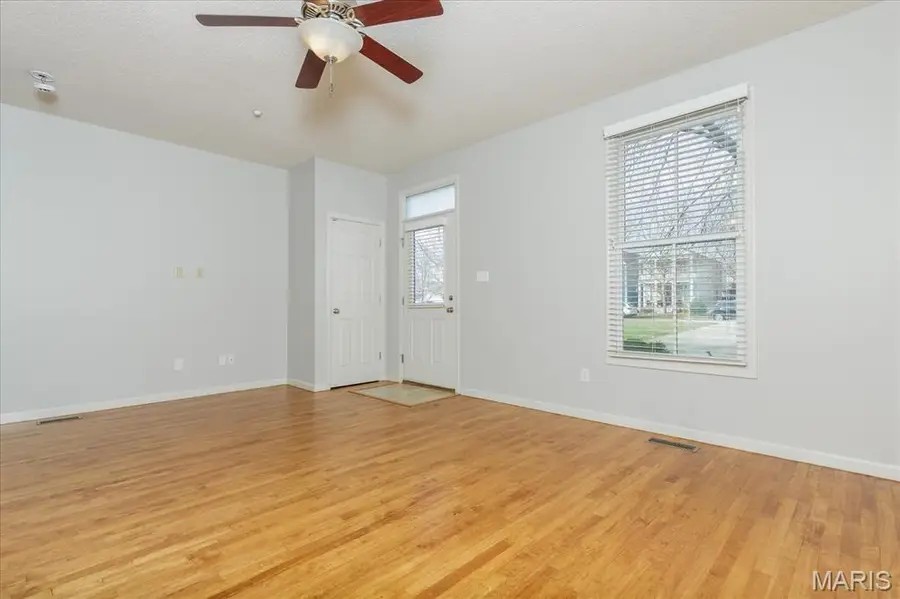 3233 S Civic Green Way, Saint Charles, MO 63301 - Image #3