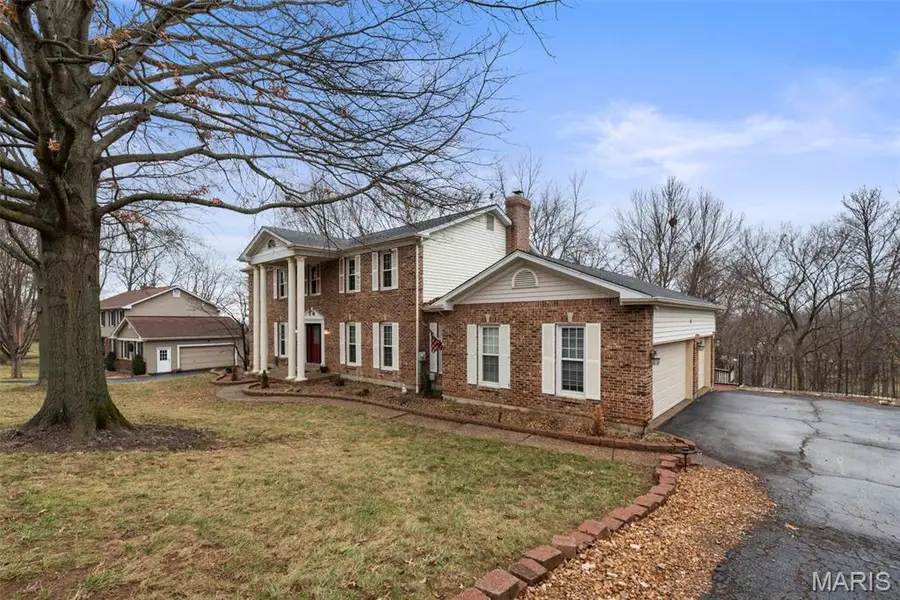 13505 Pine Wood Trail, Saint Louis, MO 63128 - Image #3