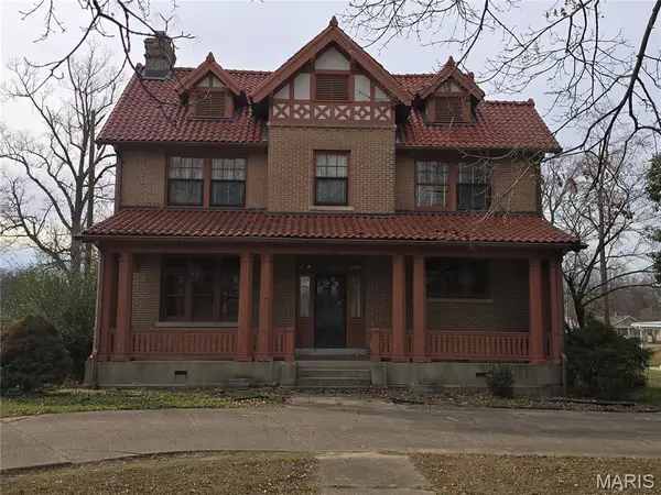 232 S Walnut Street, Dexter, MO 63841