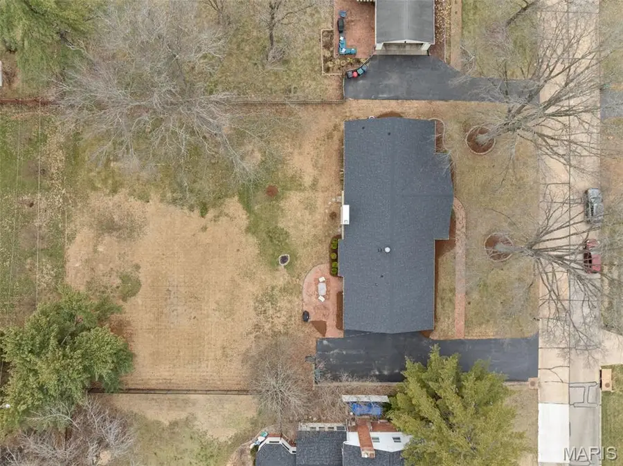 2046 Willow Leaf Drive, Saint Louis, MO 63131 - #3