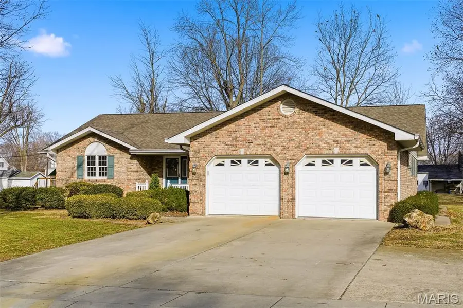 265 N 1st Street, Breese, IL 62230 - Image #2