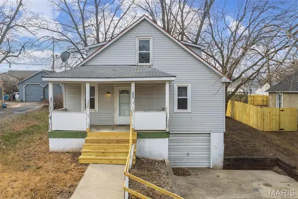 534 Poplar Street, Highland, IL 62249