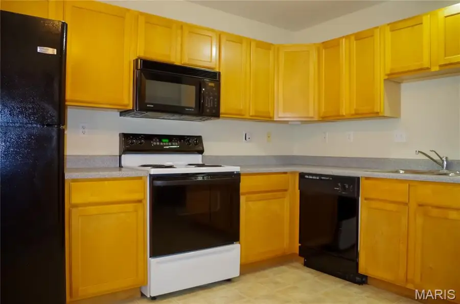 42 Kingston Drive, Moscow Mills, MO 63362 - Image #3