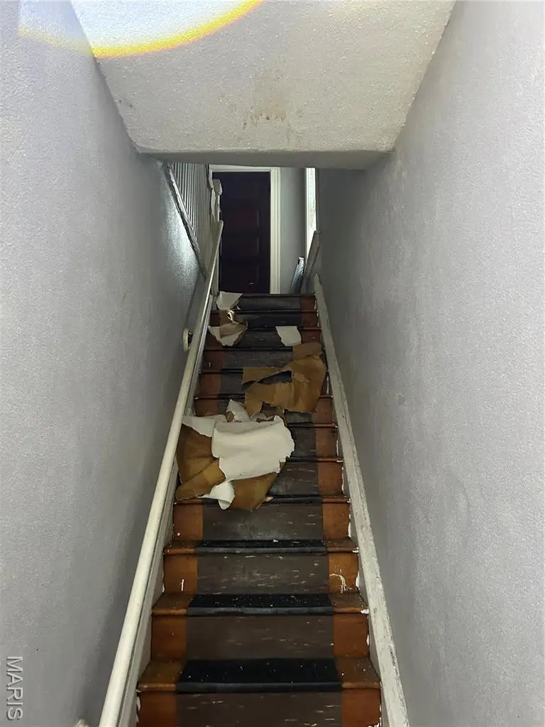 4210 Holly Avenue, Saint Louis, MO 63115 - Image #3