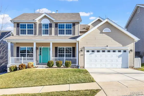 1640 Ridgeway Trail, Fenton, MO 63026