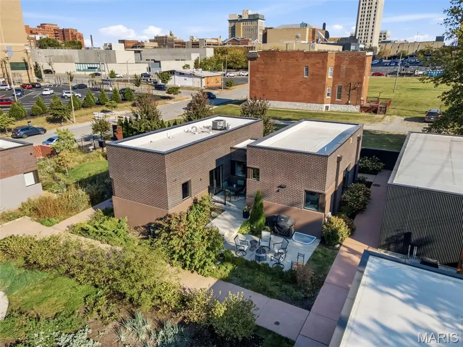 3738 Olive Street, Saint Louis, MO 63108 - #3