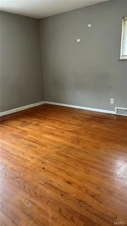 7009 Laupher Lane, Hazelwood, MO 63042 - Image #2