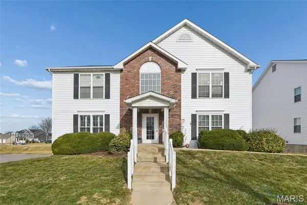 730 Homerun Drive #76N, O'Fallon, MO 63366