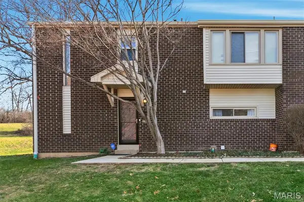 12300 Rossridge Court, Unincorporated, MO 63146