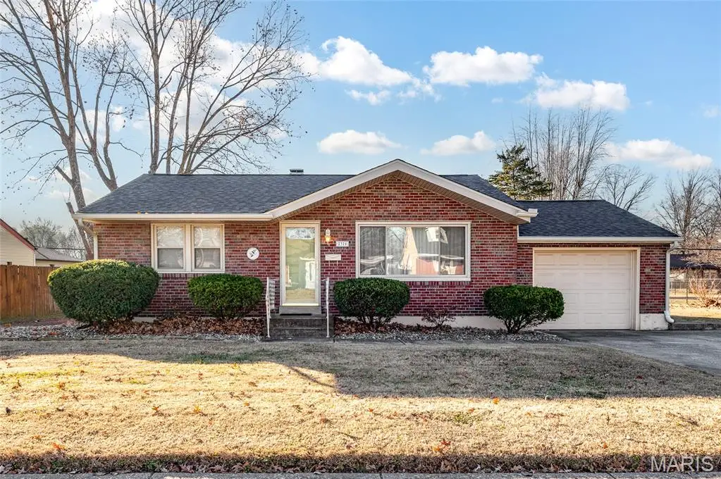 2324 Clark Avenue, Granite City, IL 62040 - Image #1