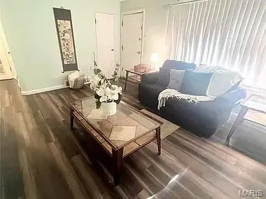 9776 Dennis Drive, Saint Louis, MO 63136 - Image #2