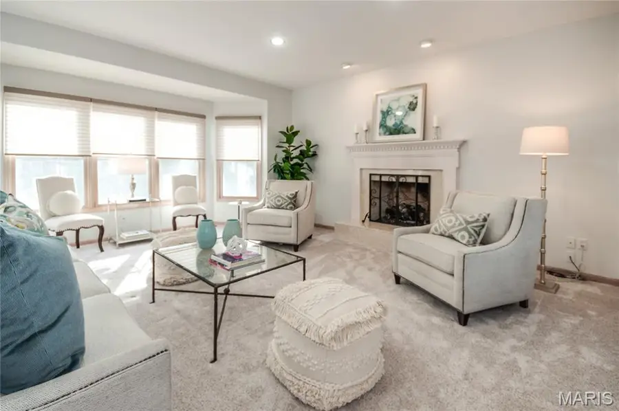 12762 Hezel Lane, Creve Coeur, MO 63141 - Image #2