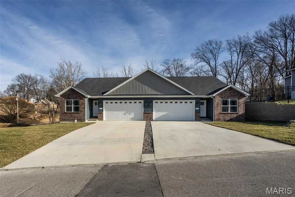 652 N Kansas Street #652-A & B, Edwardsville, IL 62025 - Image #1