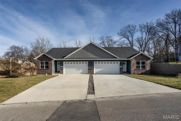 652 N Kansas Street #652-A & B, Edwardsville, IL 62025