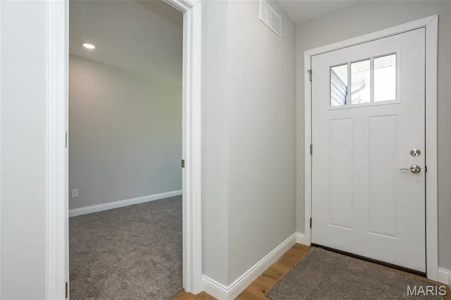 652 N Kansas Street #652-A & B, Edwardsville, IL 62025 - Image #3