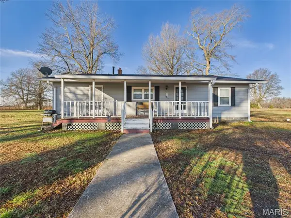 17086 N County Line Road, Bernie, MO 63822