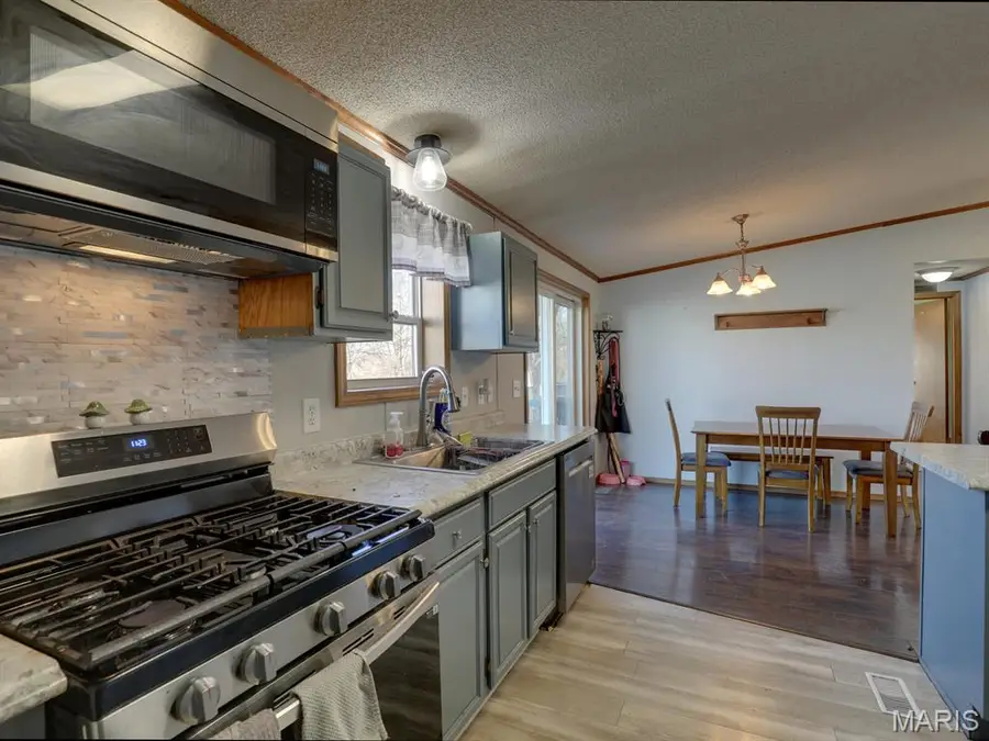 29060 State Highway V, Maywood, MO 63454 - Image #2