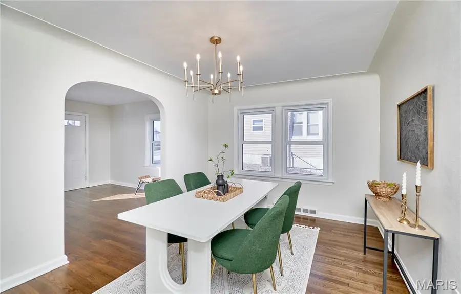 9531 Tennyson Avenue, Saint Louis, MO 63114 - Image #3