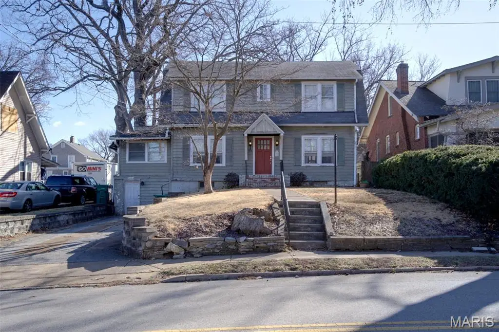 618 S Rock Hill Road, Webster Groves, MO 63119 - #1