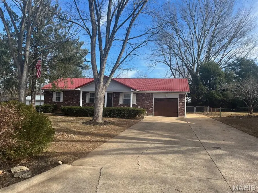 408 Helber Drive, Farmington, MO 63640 - Image #2