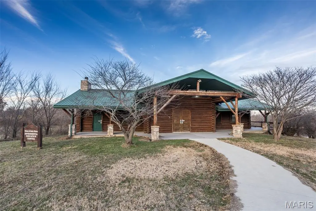 1350 Ayers Road, Greenville, IL 62246 - Image #1