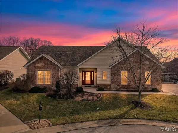 703 Norwood Terrace, Lake St Louis, MO 63367