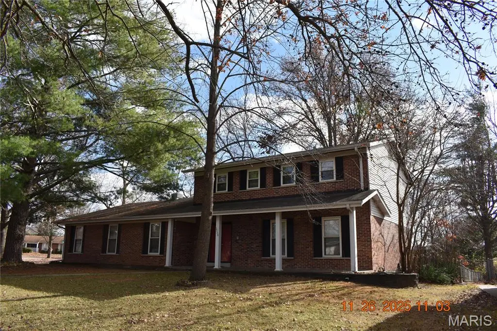 3938 Hirondelle Lane, Florissant, MO 63034 - Image #1