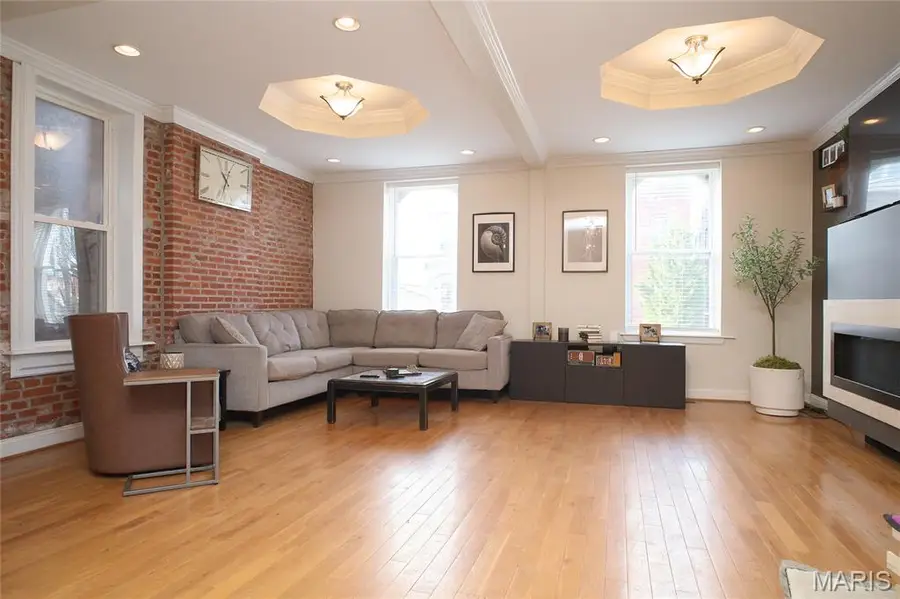 2628 Indiana Avenue, Saint Louis, MO 63118 - Image #3