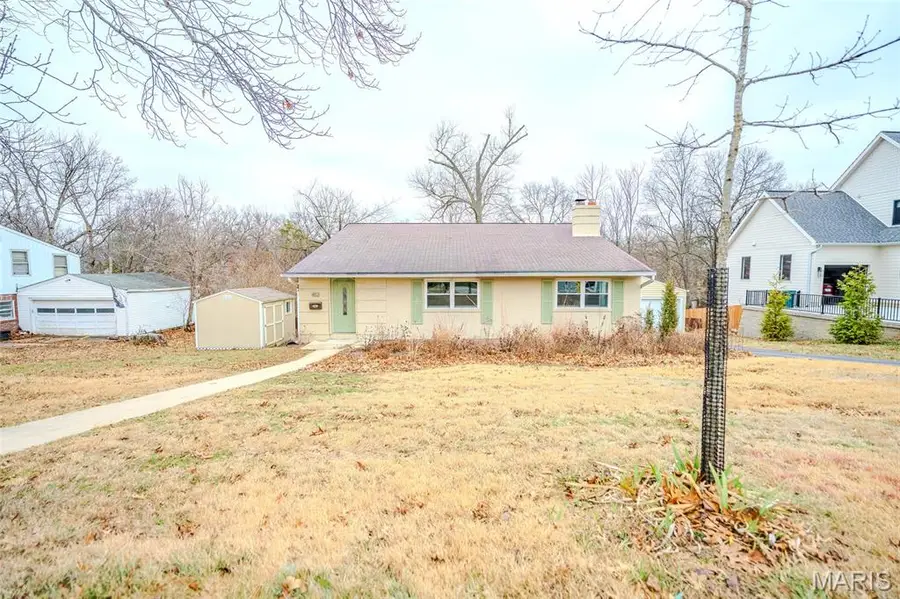 452 Iris Lane, Kirkwood, MO 63122 - Image #3