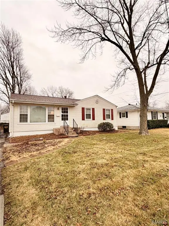 440 S Jefferson Street, Florissant, MO 63031