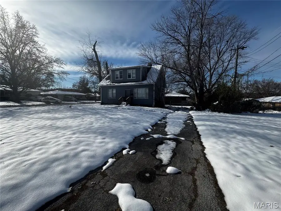 2540 Shannon Avenue, Saint Louis, MO 63136 - Image #2