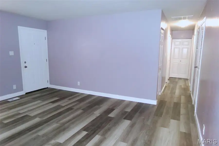 860 Saint Bartholomew Drive, Cahokia, IL 62206 - Image #3