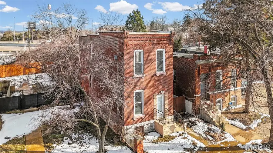 4540 Nebraska Avenue, Saint Louis, MO 63111 - #2