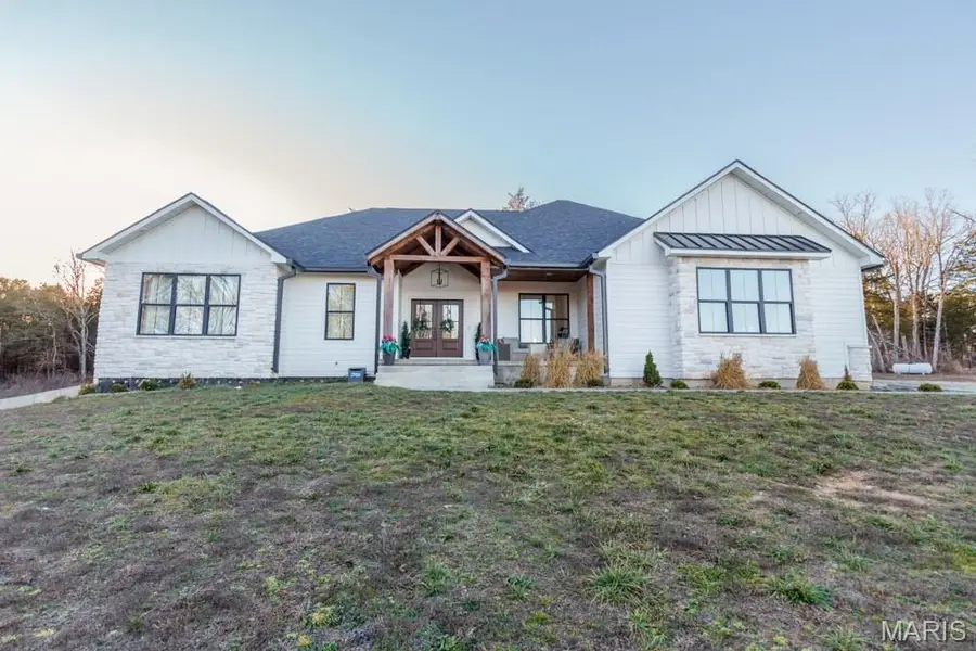 17885 Potomac Drive, Lebanon, MO 65536 - Image #2