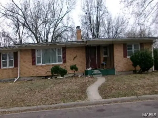 1216 Maple Lane, Sedalia, MO 65301